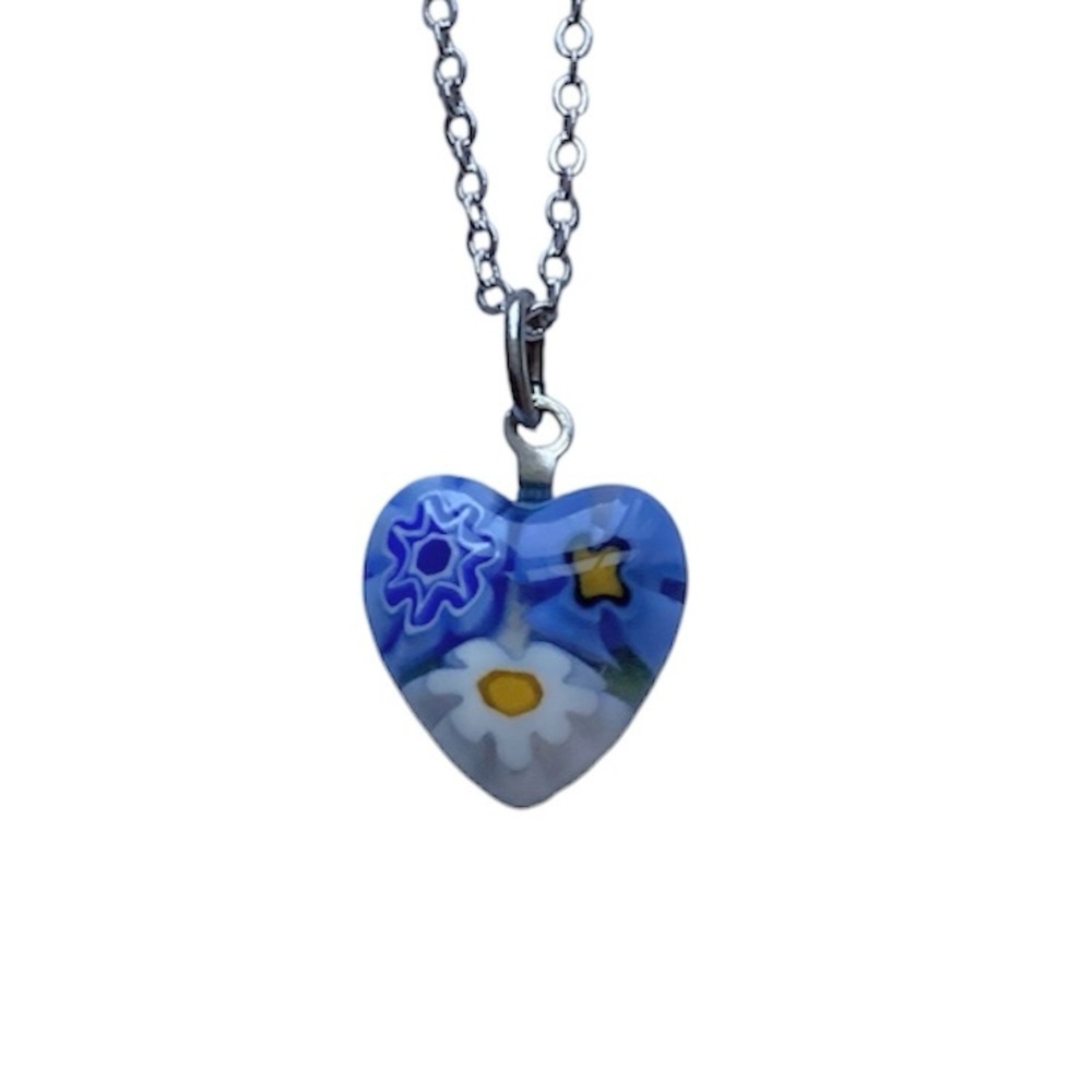 🌹2@25🌹 Murano Venetian glass heart.